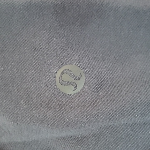 Lululemon Long Sleeve top - Picture 2 of 7